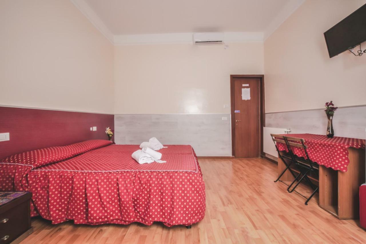 Vertex Guest House Rome Bagian luar foto